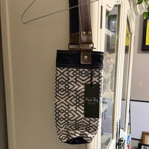 Myra Bag Black and Brown (Wine Bag)